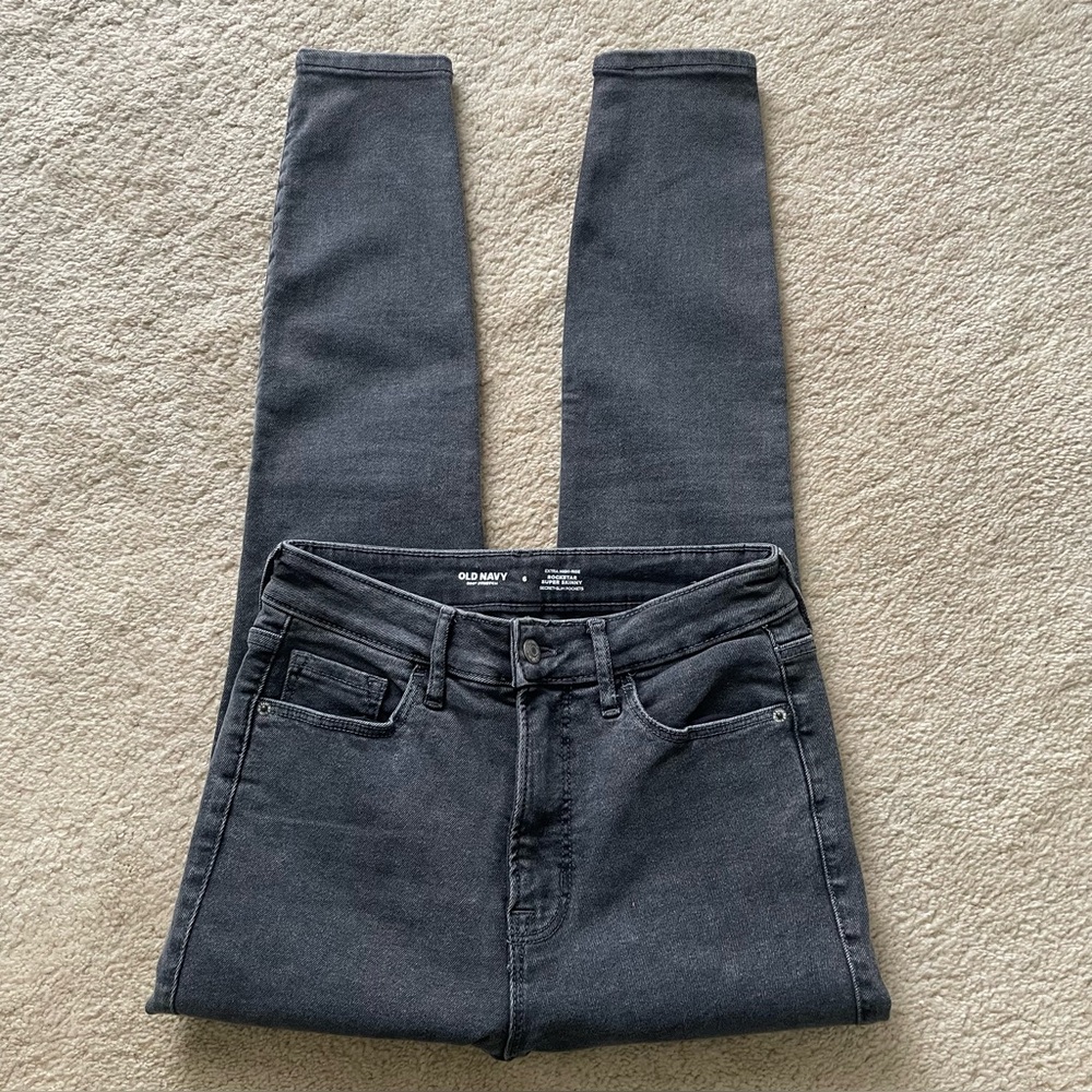 Old Navy Rockstar Super Skinny Extra High-Rise Jeans Size 6